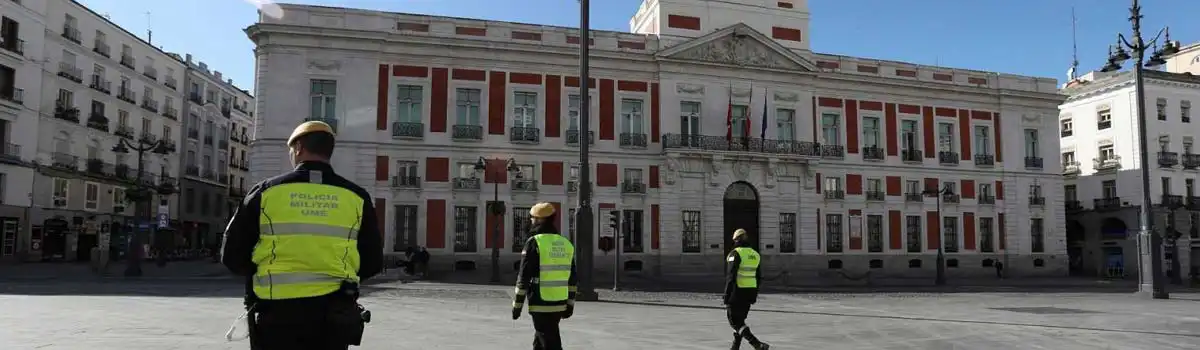 El Ayuntamiento de Madrid acuerda suspender las mutas del estado de alarma en trámite