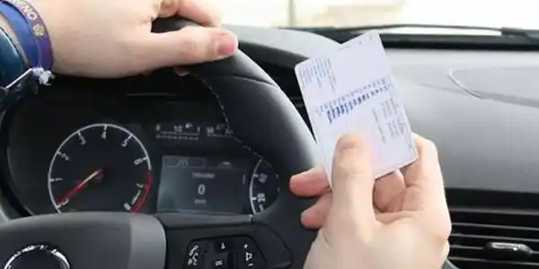 El primer Manual Básico hará que sacarse el carnet de conducir B sea accesible para todos 