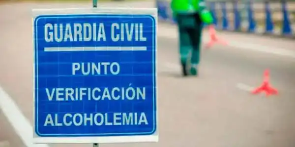 Anulan una multa de alcoholemia por no aplicar el margen de error del etilómetro