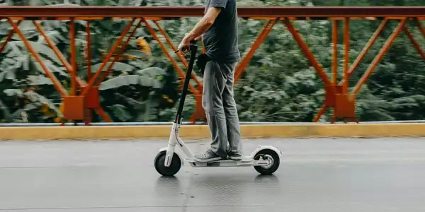 Nueva normativa de la DGT para patinetes eléctricos: todo lo que debes saber