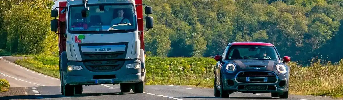 DGT: Aumentan los fallecidos en carretera 16 meses después de eliminar el margen de 20 km/h para adelantar