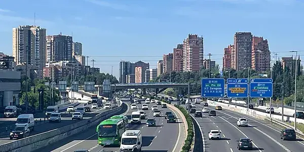 Los coches se convierten en 'cajeros automáticos' para  las grandes ciudades