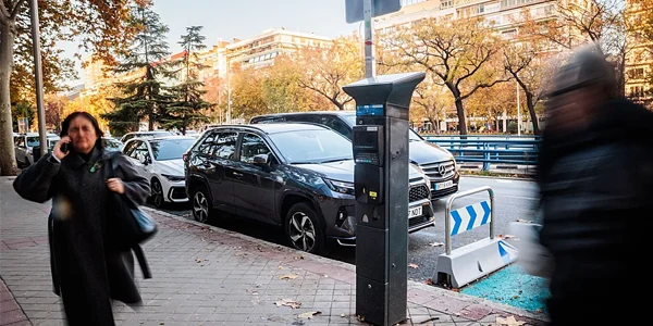 «La voracidad recaudatoria de Madrid con los parquímetros no tiene límites»