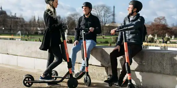 Patinetes eléctricos: Guía para circular en Madrid, Barcelona, Valencia y Sevilla sin que te multen.