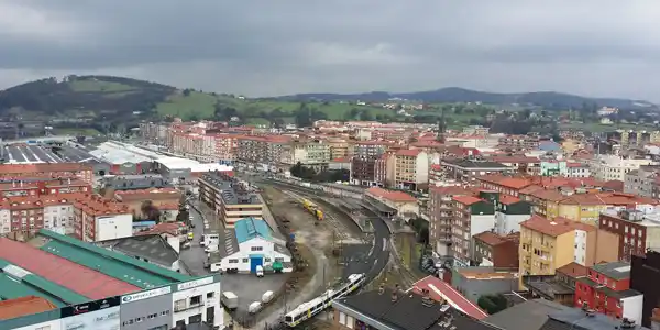 La Plataforma Salvar Torrelavega lleva a los tribunales la Zona de Bajas Emisiones