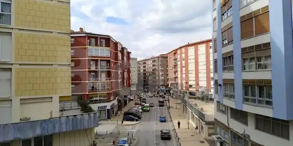 La Plataforma Salvar Torrelavega y DVUELTA llevan ante el TSJC la delimitación de la Zona de Bajas Emisiones
