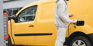 Desaparece la reducción fiscal para que los autónomos cambien de coche tras la caída del decreto omnibus