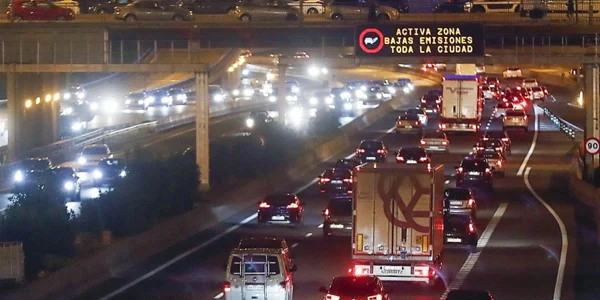 Casi tres millones y medio de multas por la zona de bajas emisiones de Madrid podrían quedarse sin efecto: desde septiembre de 2021 hasta noviembre de 2025