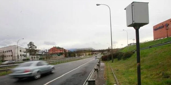 Madrid dispara su recaudación por multas de tráfico un 24% más hasta los 273 millones de euros anuales: el triple que Barcelona