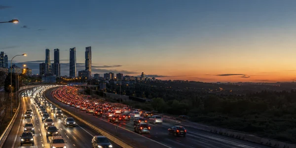 Multas, impuesto de circulación y grúa: así se reparte la recaudación de las grandes ciudades en 2026