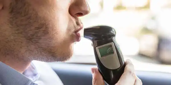 Francia obligará a vender alcoholímetros en las tiendas