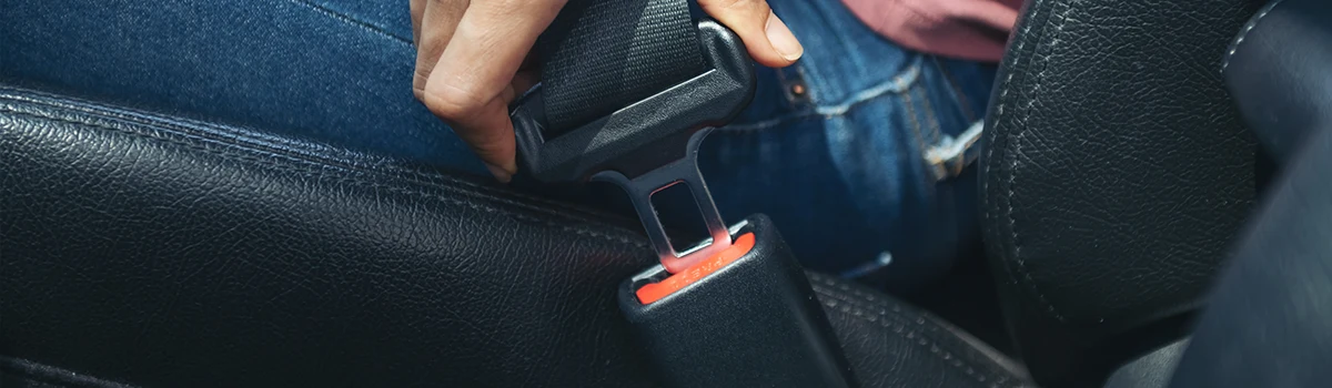 Cuáles son los elementos de seguridad de un coche