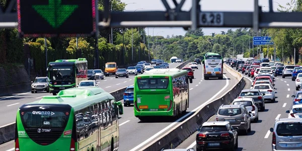 Bus Vao A6: los paneles de mensajes variables mandan. Evita la multa