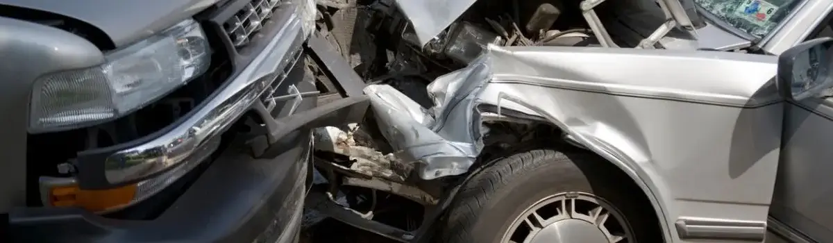 Las muertes por adelantamientos en vías secundarias se disparan tras la nueva normativa de la DGT