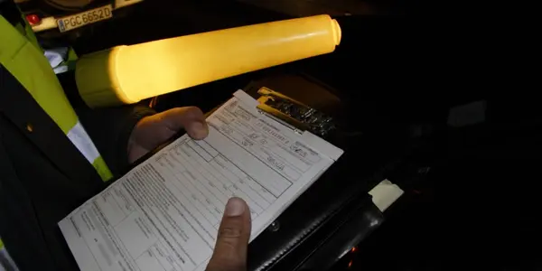 La increíble recaudación de la DGT con las multas de tráfico en la ciudad de Madrid al año: el triple que Barcelona