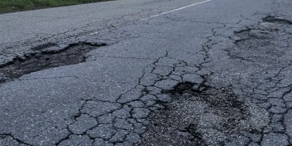 Dvuelta ofrece un modelo de reclamación al Estado por el «deterioro de las carreteras españolas»