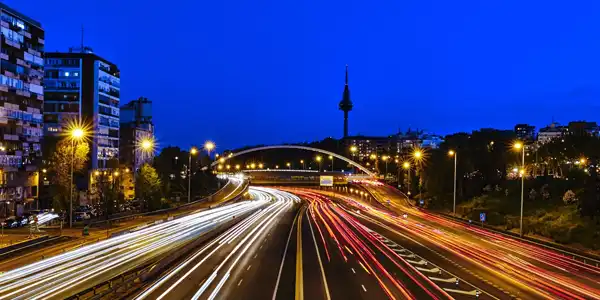 La mala señalización de los radares de la M-30 permiten cientos de recursos ganados