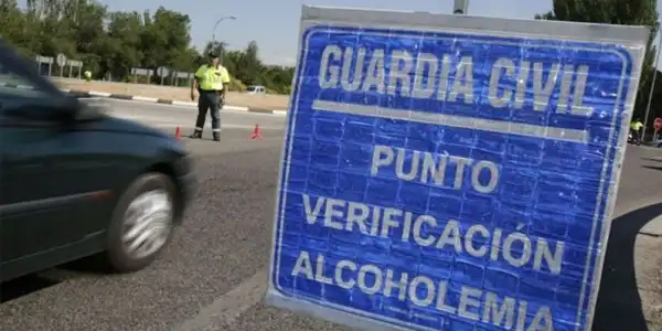 Se quiere reducir la tasa de alcoholemia al volante, ¿será suficiente?